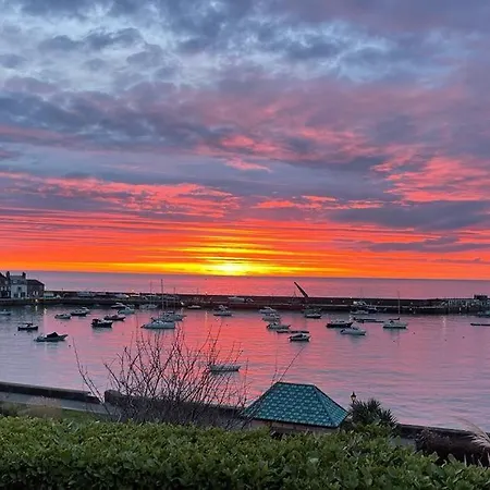 Retreat Main House Appartement