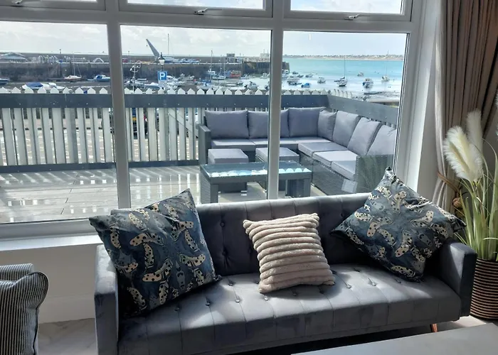 Apartament Retreat Main House *