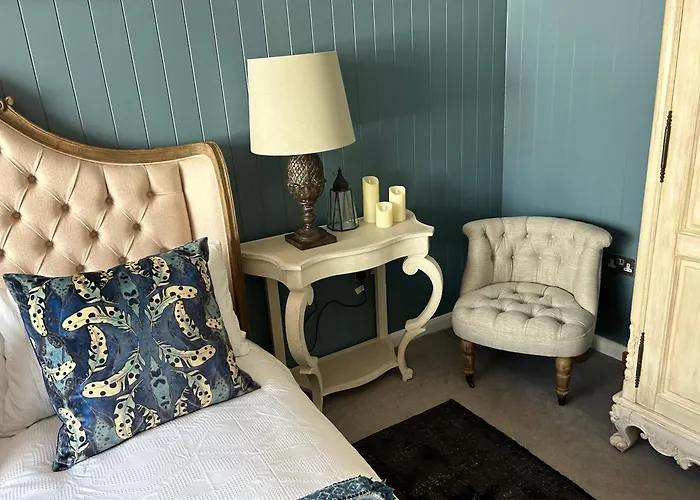 Retreat Main House Apartament