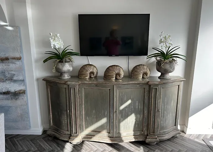 Retreat Main House * Gorey