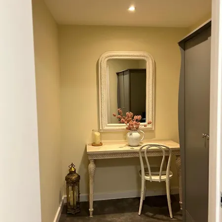 Apartment Retreat Main House *